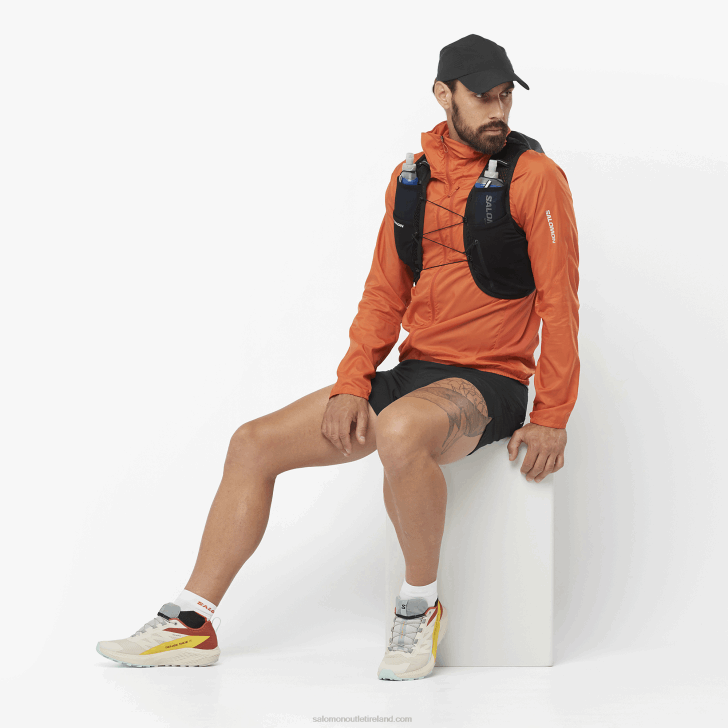 Black 0600F325 Men's Running Vest with flasks included - Active Skin 8 Salomon