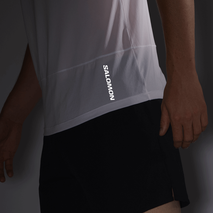 White 0600F234 Men's Short Sleeve T-Shirt - Cross Run Salomon